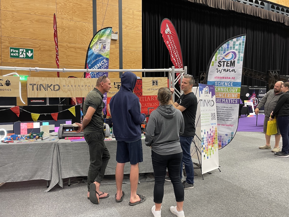 STEM Wana, STEMFest, and Tinkd Makerspace at Canvas Careers Expo 2022